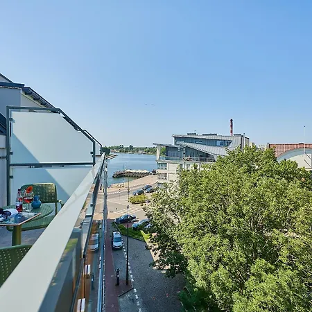 アパート Golden Hour - Slowianski 38 シフィノウイシチェ